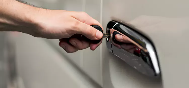 Why Choose Our Auto Locksmith Team in Shelton, CT?